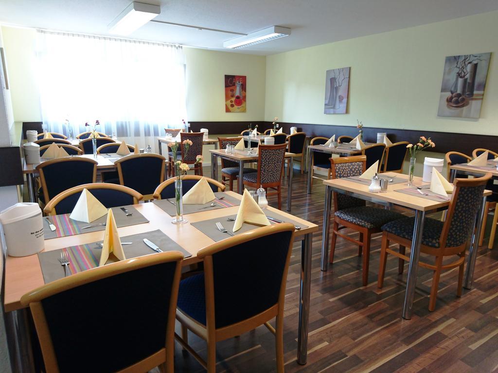 中央温嫩登酒店 温南登 外观 照片