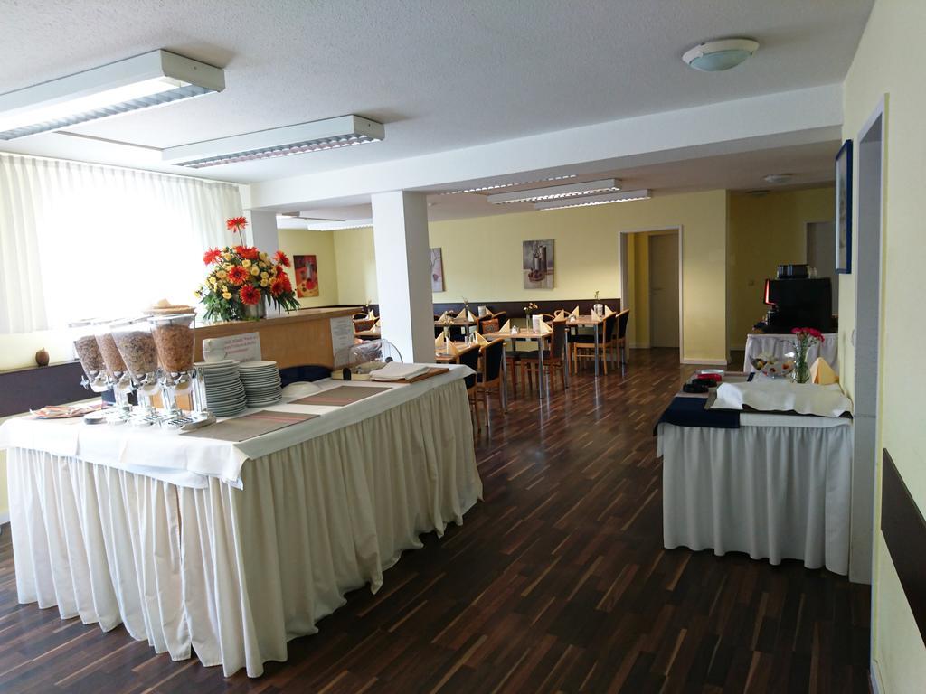 中央温嫩登酒店 温南登 外观 照片